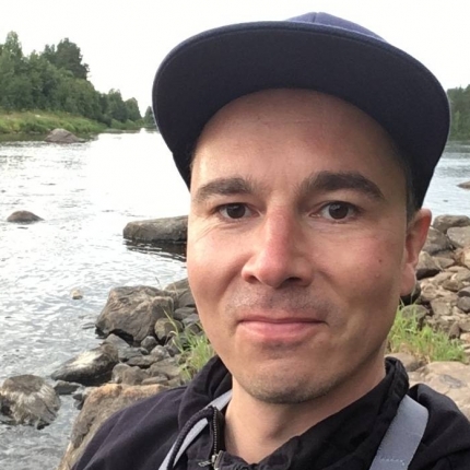 ETURAUHANEN HIERONTA SEKSISEURAA HOMO MIEHILLE Homoseksuaaliseen seksiseuraa pori suomi 24 chat